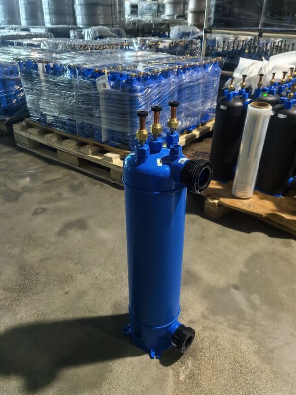 Tube In PVC Shell Residential Pool Heat Exchanger MHTA-2 Horizontale of verticale installatie zorgt voor gemakkelijke installatie en onderhoud