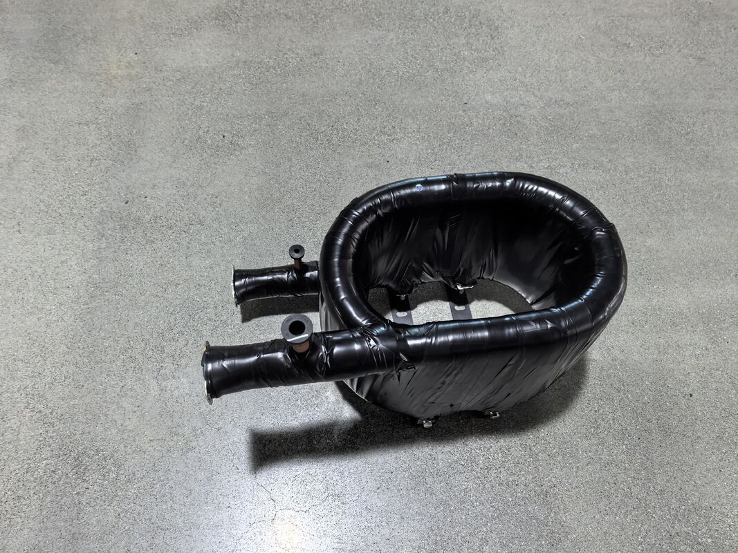 Verwarmingscapaciteit 6 tot 300 kW Warmwaterwarmtewisselaar Roestvrij staal schelp koper buis Duurzame warmteoverdracht apparatuur