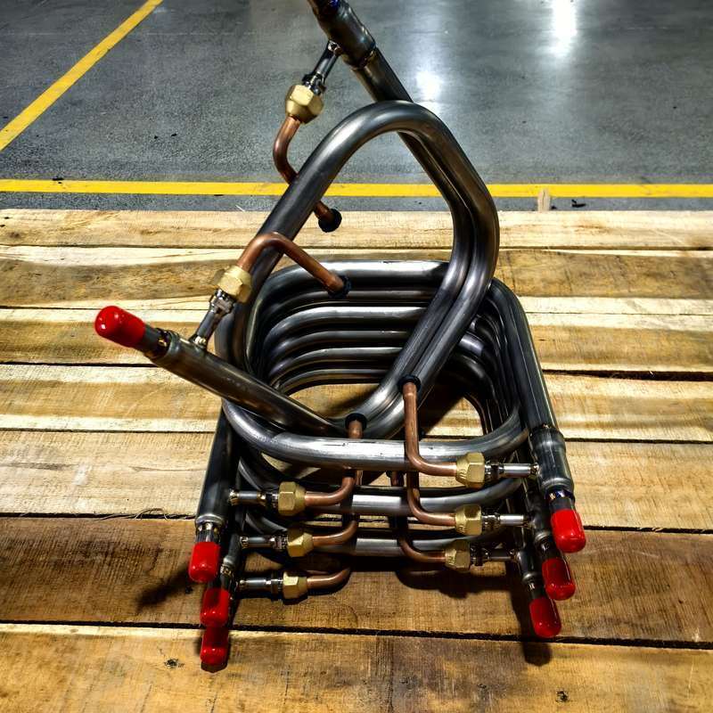 Titanium TA1 Buitenbuismateriaal Buis Inbuiswarmtewisselaar met 4kw warmtevermogen en R32 koelmiddeltype