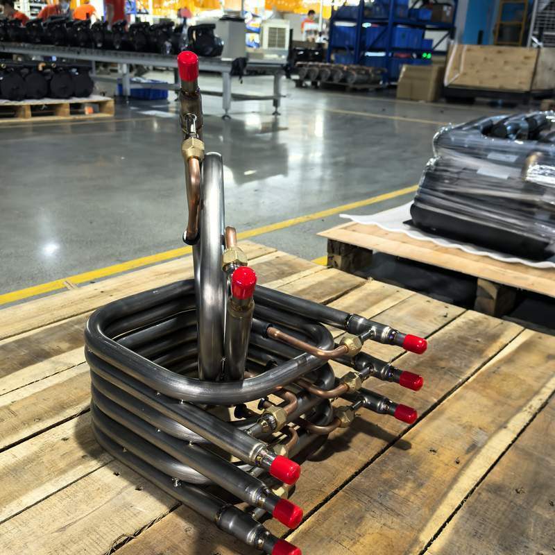 Gepersonaliseerde grootte Titanium TA1 Tube In Tube Warmtewisselaar met 4kW warmtevermogen voor industriële toepassingen
